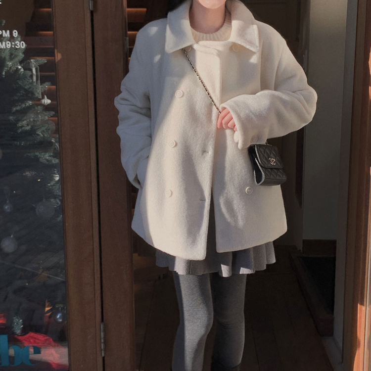 ふわふわルーズフィットダブルハーフコート WHITE