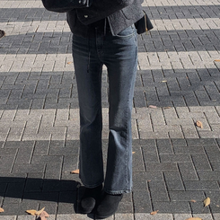 【起毛】スリムセミブーツカットデニムパンツ DEEP DENIM