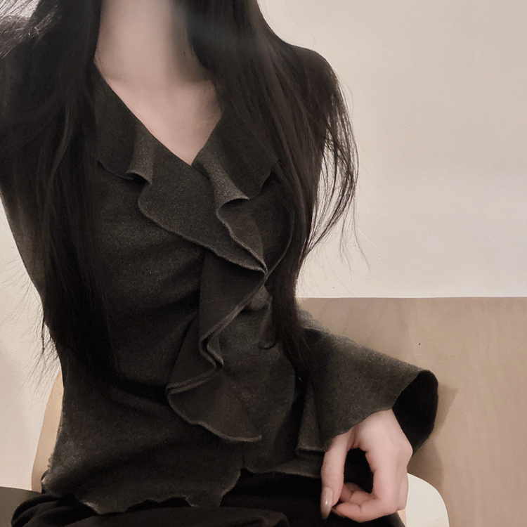 フリルシャーリング長袖Tシャツ BLACK