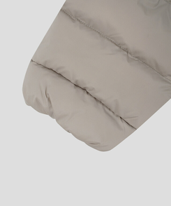 軽量スラグランハイネックダウン