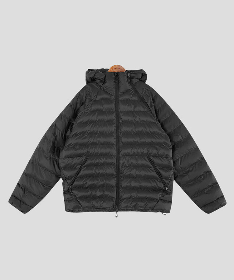 軽量スラグランハイネックダウン