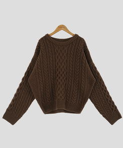 ラウンドウールケーブルニット