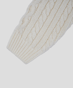 ラウンドウールケーブルニット