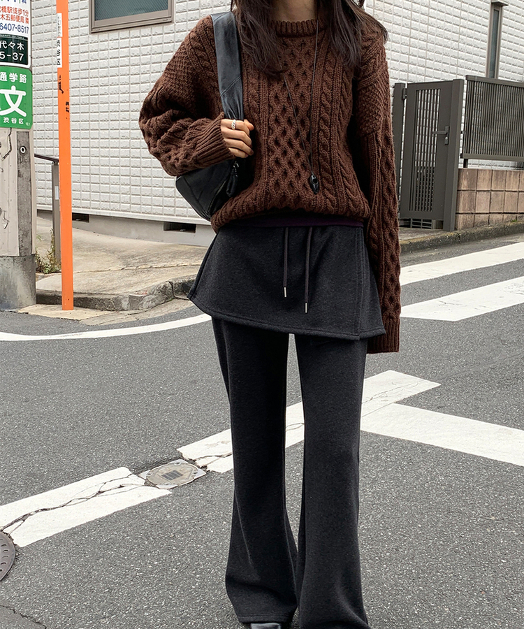 ラウンドウールケーブルニット BROWN