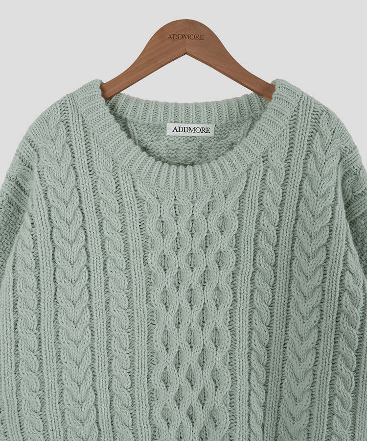 ラウンドウールケーブルニット