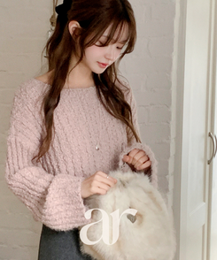 （ふんわり華奢見え♥／MDおすすめ）フェザーヤーンオフショルダーニット・長袖 PINK