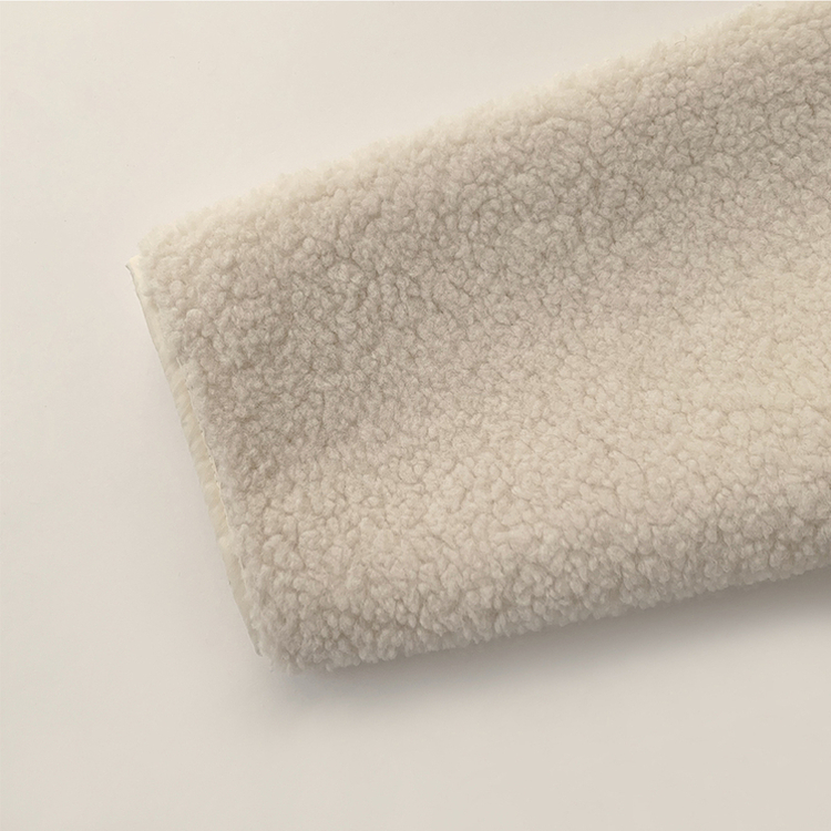 ウールフリースモコモコジャケット