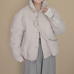 【クロスバッグ付き】 ハイネックダウンジャンパー IVORY