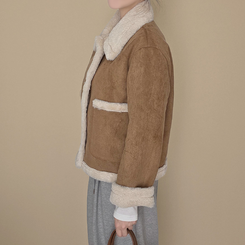 ボタンファーハーフムスタンジャケット BROWN