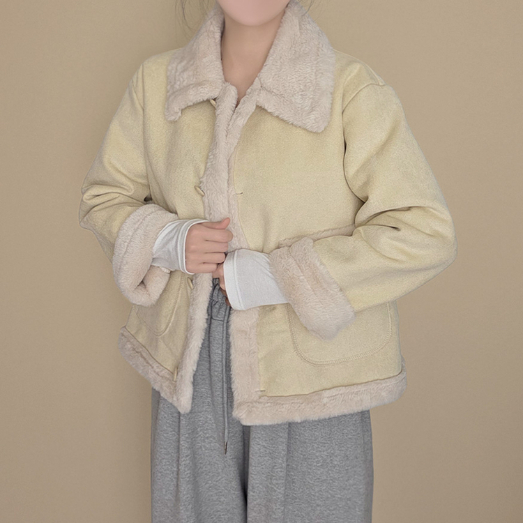 ボタンファーハーフムスタンジャケット CREAM