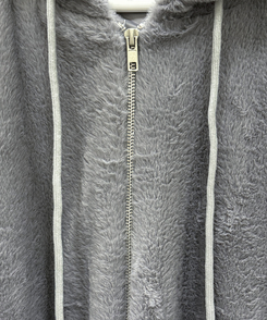 オーバーフィットフードファージャンパー