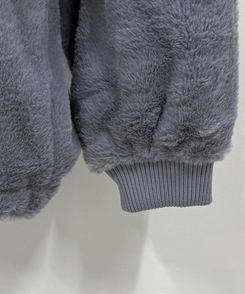 オーバーフィットフードファージャンパー