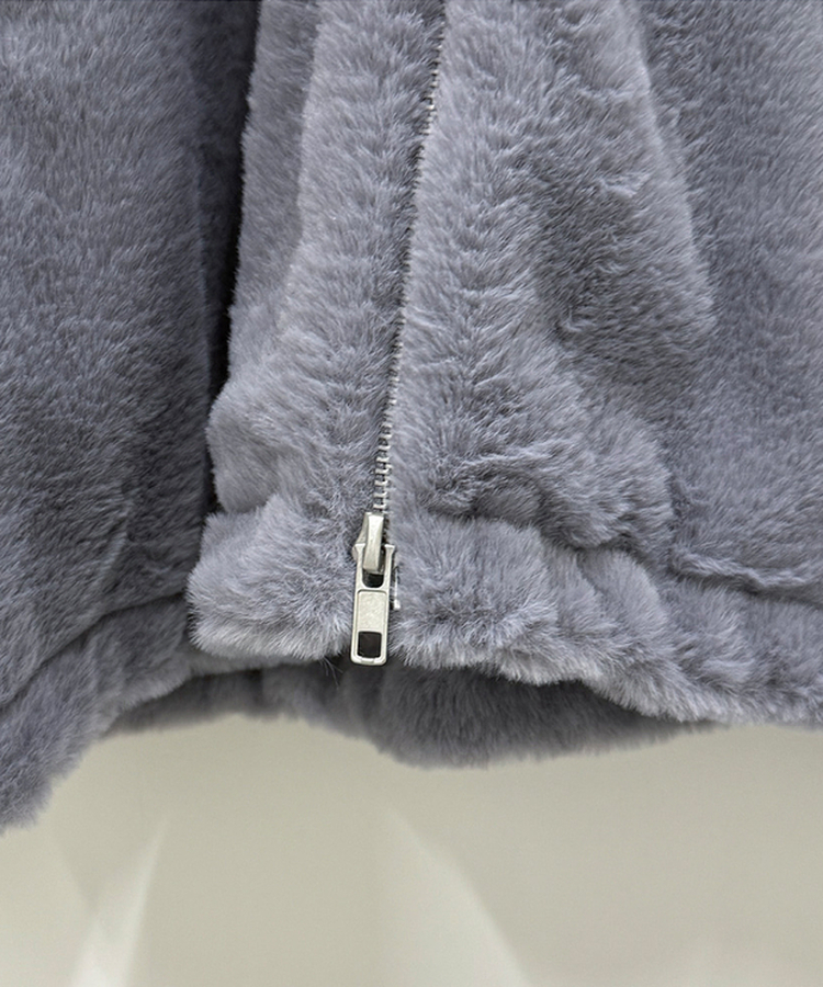 オーバーフィットフードファージャンパー