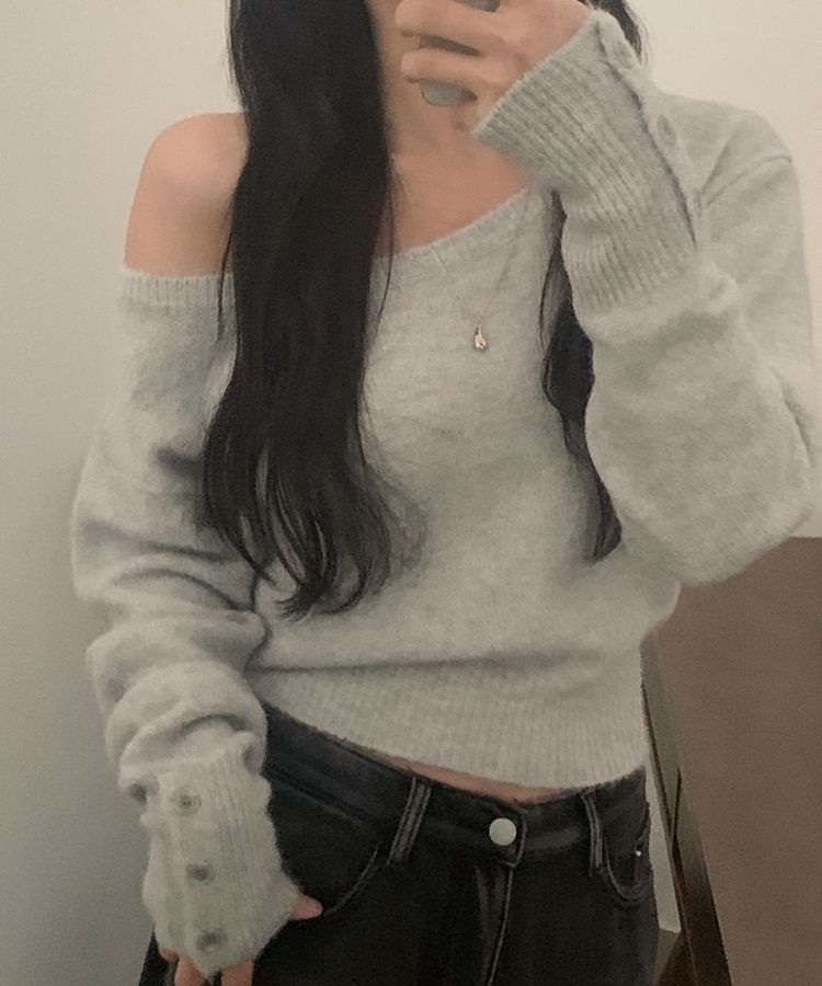 배론 버튼 포인트 원숄더 울 보카시 오프숄더 긴팔니트 그레이