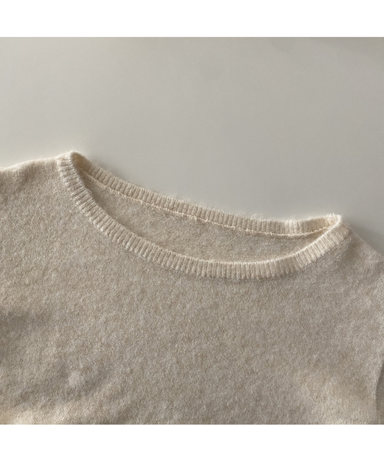 배론 버튼 포인트 원숄더 울 보카시 오프숄더 긴팔니트