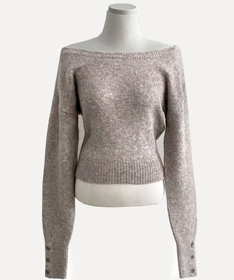 배론 버튼 포인트 원숄더 울 보카시 오프숄더 긴팔니트