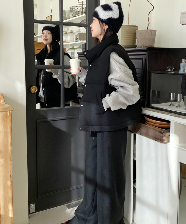 ココダウンベスト BLACK