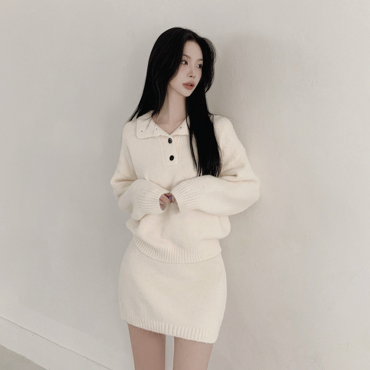 【SET】プチハイネックボタンニット ミニスカート IVORY