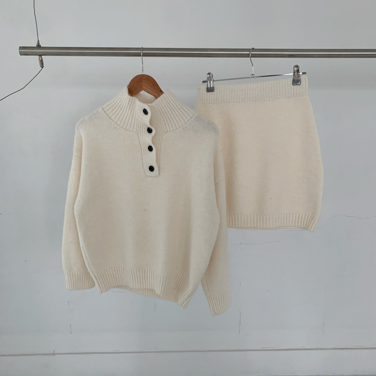 【SET】プチハイネックボタンニット ミニスカート
