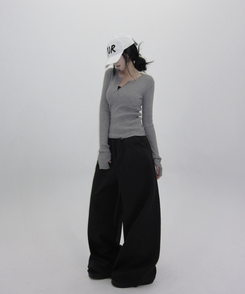 ヘビーウールピンタックスラックスパンツ BLACK