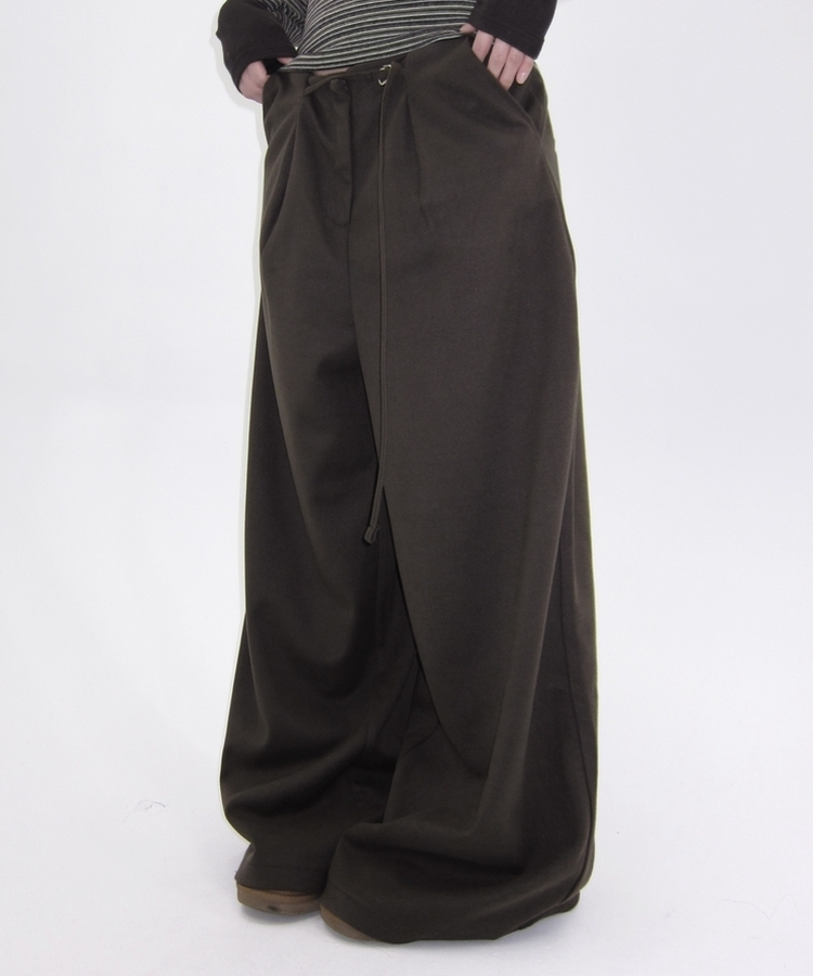 ヘビーウールピンタックスラックスパンツ BROWN