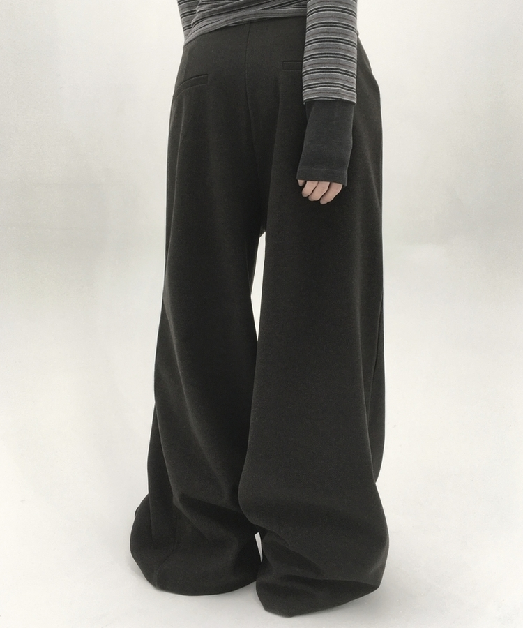 ヘビーウールピンタックスラックスパンツ CHARCOAL