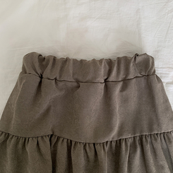 モモティアードスカート