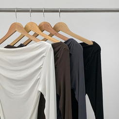 クロウ長袖Tシャツ