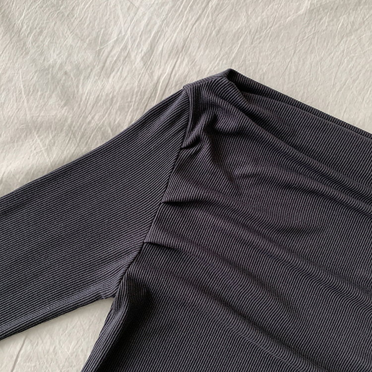 クロウ長袖Tシャツ