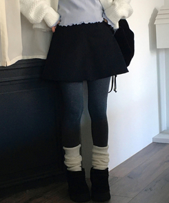 フェリーピーチミニスカート BLACK