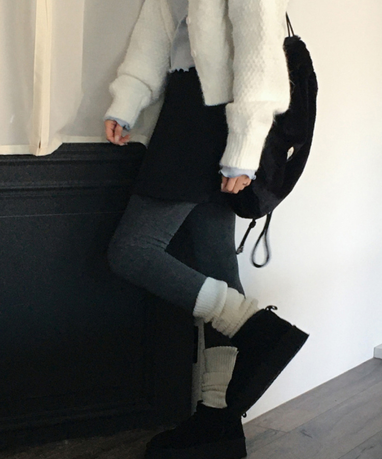 フェリーピーチミニスカート BLACK