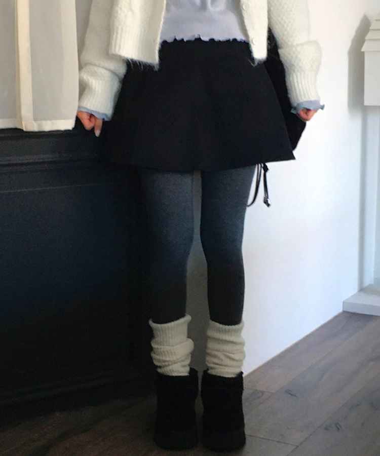 フェリーピーチミニスカート BLACK