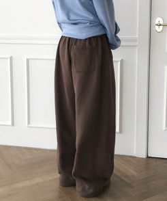 【丈別】サイドスリットストリングワイドトレーニングパンツ BROWN