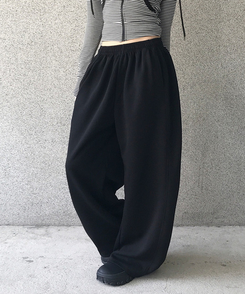 【丈別】サイドスリットストリングワイドトレーニングパンツ BLACK