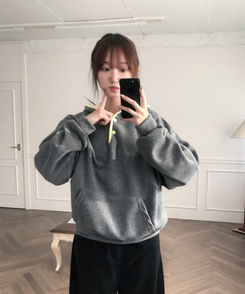 ハーフオープンボタンスフリースフード CHARCOAL