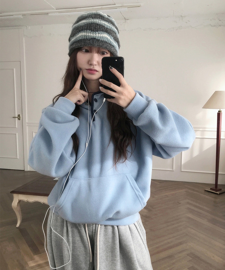 ハーフオープンボタンスフリースフード SKY BLUE