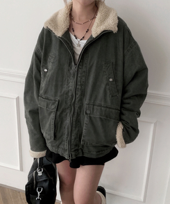 ウォッシングハイネックウールファージャケット KHAKI