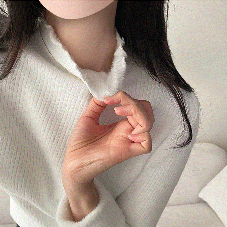 【起毛】ハーフハイネックミンクニット WHITE