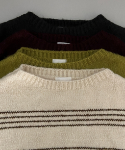 ワンオフオーバーフィットストライプニット