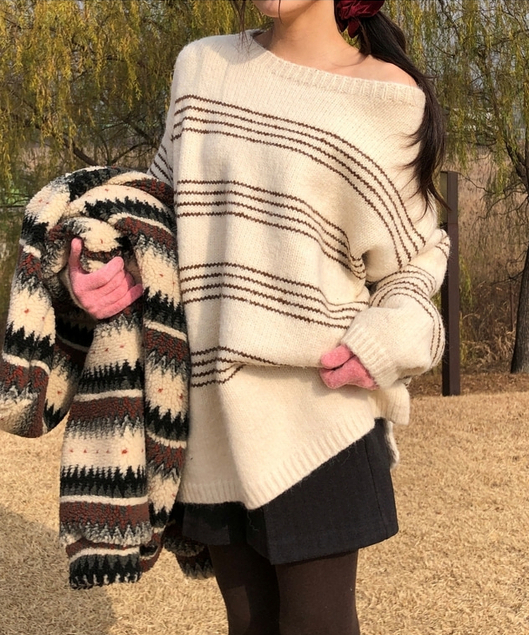 ワンオフオーバーフィットストライプニット BEIGE