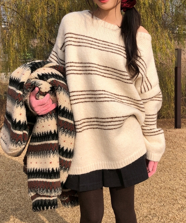 ワンオフオーバーフィットストライプニット BEIGE