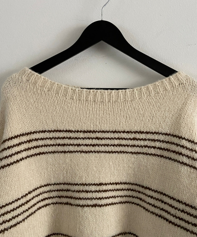 ワンオフオーバーフィットストライプニット