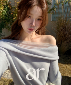 （なめらか＆あたたか♥／裏起毛素材／フェミニンムード）裏起毛チュールオフショルダーロングTシャツ SKYBLUE