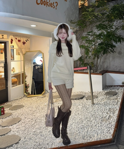 오프숄더 니트 숏 팬츠 투피스 아이보리