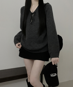 도톰아방핏벌룬하찌나그랑브이넥긴팔니트 차콜