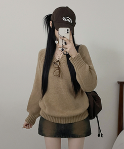 도톰아방핏벌룬하찌나그랑브이넥긴팔니트 베이지