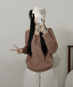 도톰아방핏벌룬하찌나그랑브이넥긴팔니트 핑크