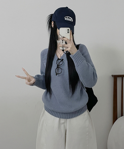 도톰아방핏벌룬하찌나그랑브이넥긴팔니트 소라