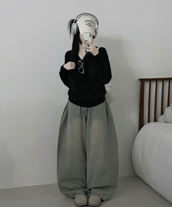 도톰아방핏벌룬하찌나그랑브이넥긴팔니트 블랙