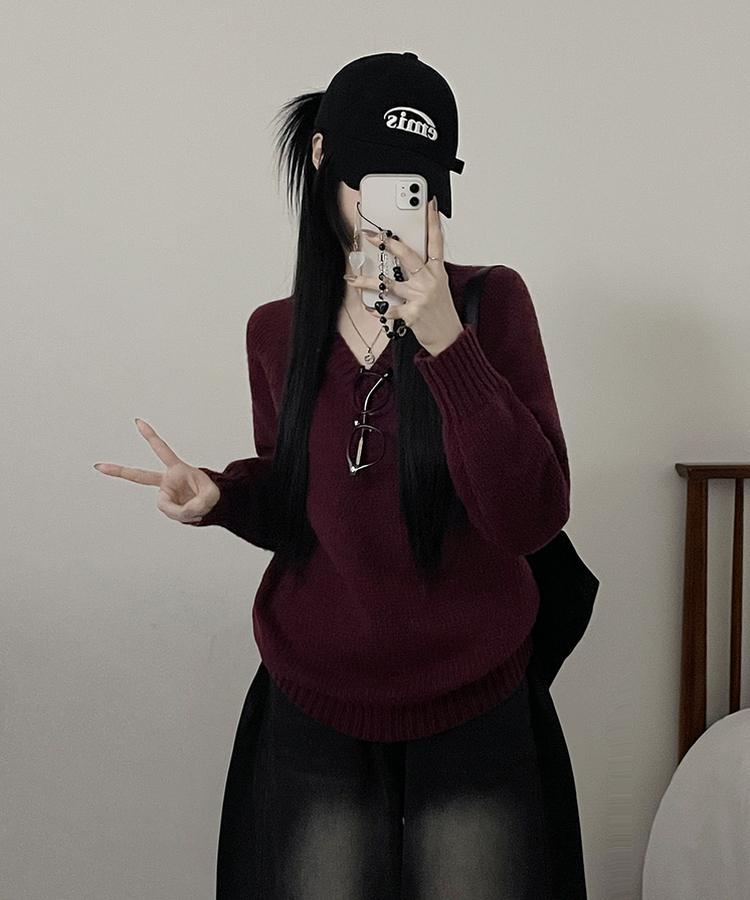 도톰아방핏벌룬하찌나그랑브이넥긴팔니트 와인